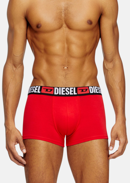 Lot 3 boxers logo