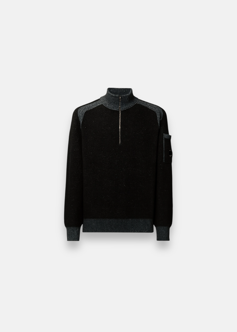 Pull C.P. Company half zip noir, maille chaude, fermeture éclair, col côtelé, laine et polyamide.