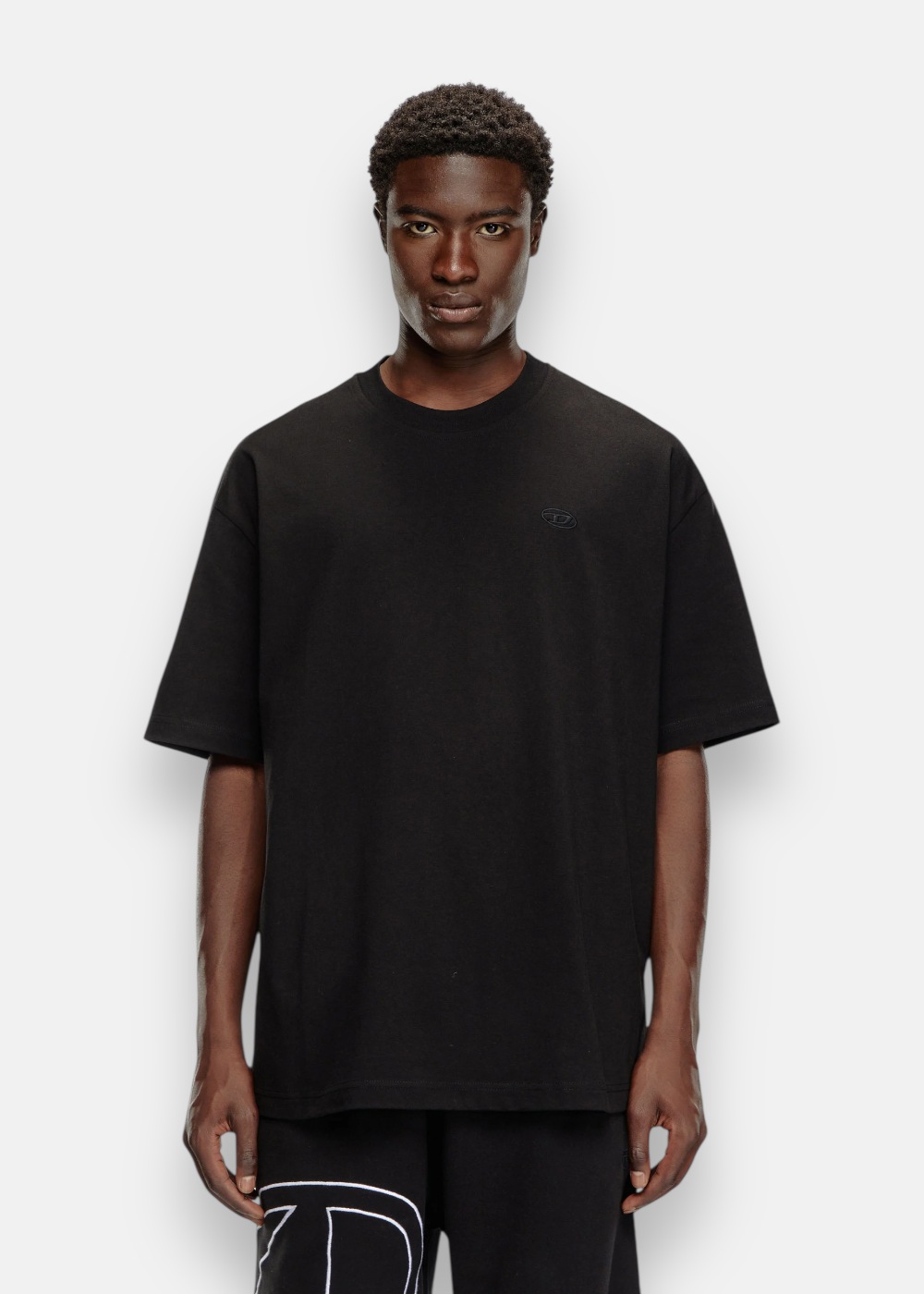 tshirt diesel oval d brodé face porté